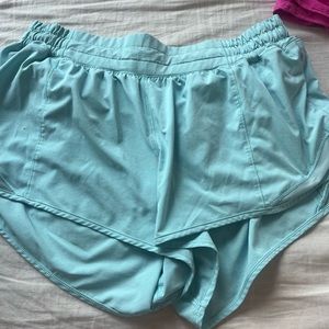 icing blue hotty hot shorts 2.5 inch LR